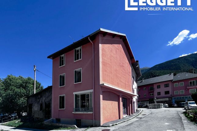 Apartment for sale in Modane, Savoie, Auvergne-Rhône-Alpes
