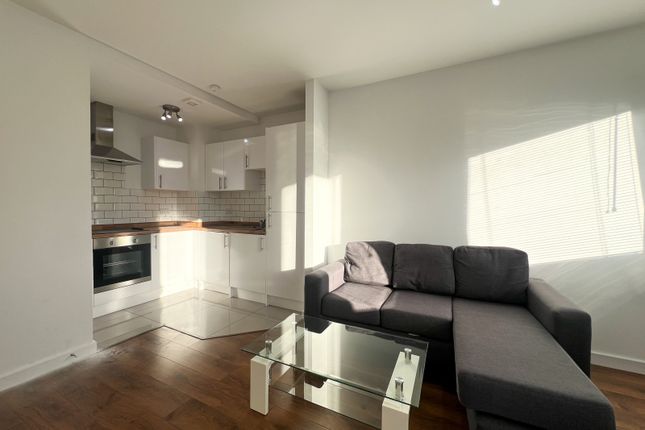 Thumbnail Flat to rent in Touthill Place, Peterborough