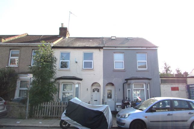 Thumbnail Terraced house to rent in Byron Road, Harrow Wealdstone, Middlesex