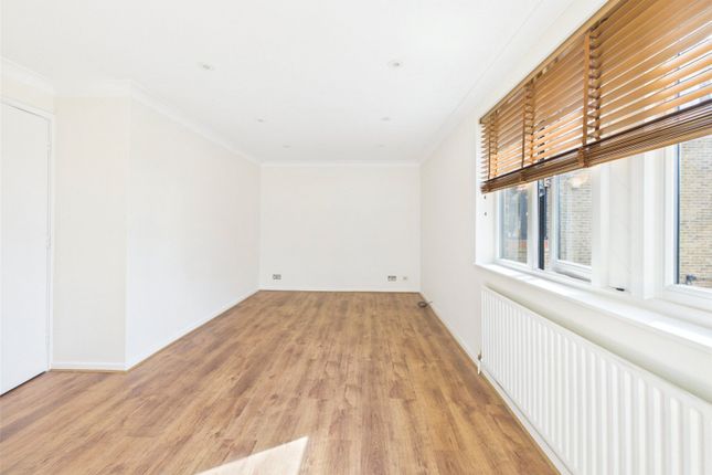 Rutherford House, Teddington photo 4