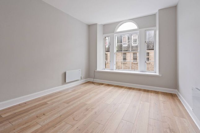 10/2 Blair Street, Old Town, Edinburgh, EH1 1QR photo 2