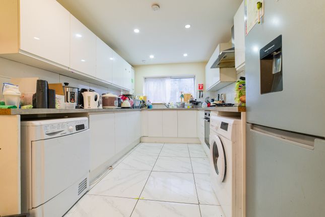 32, Lisvane Street, Cardiff photo 2