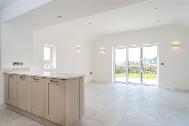 5 Bed Property For Sale In High North Farm Fellbeck Harrogate