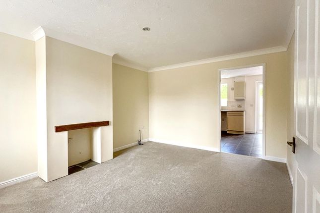 20 Kendrick Close, Coalville photo 4