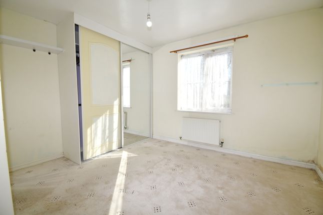 7, Bewick Croft, Coventry photo 3