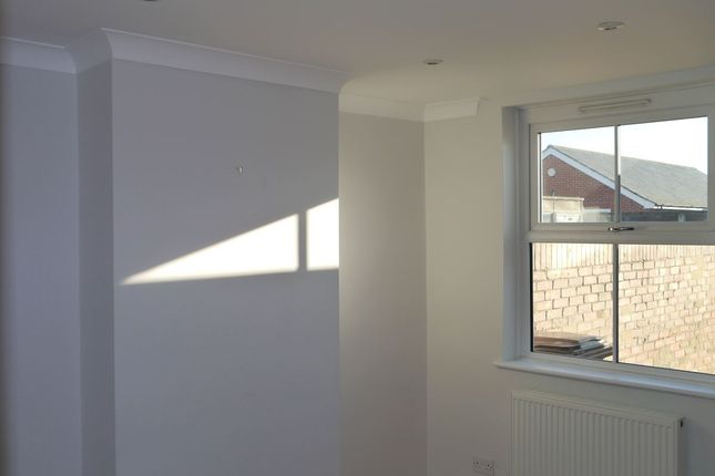 Sproughton Road Ipswich Suffolk Ip1 3 Bedroom Terraced