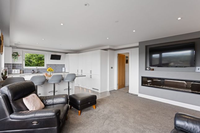 1 Thomson Green, Livingston photo 2