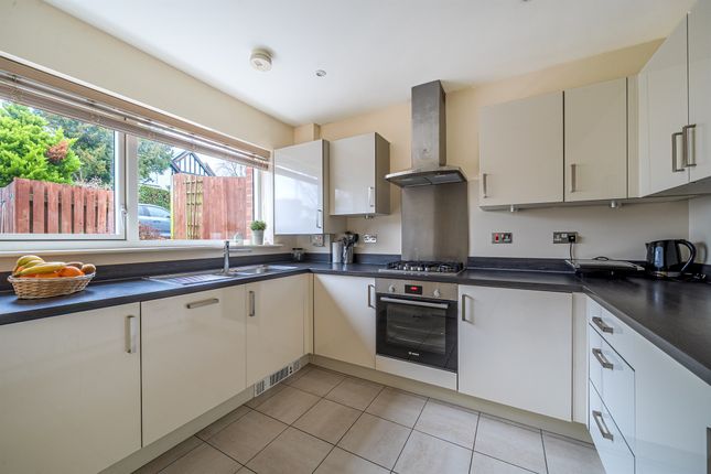 36b, Switchback Road South, Maidenhead photo 2