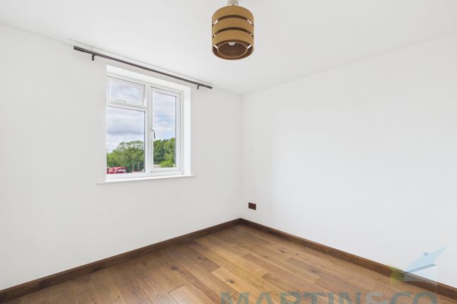 29, Keymer Court, Burgess Hill photo 2