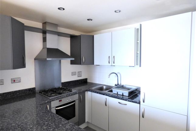 93 Western Beach, Western Beach Hanover Avenue, Royal Docks photo 2