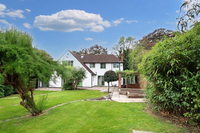 Detached house for sale in Nevells Road, Letchworth Garden City