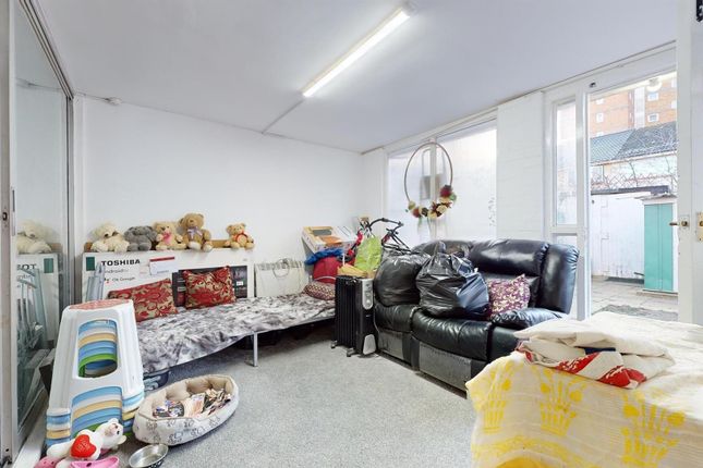 Terraced house for sale in Cleves Road, London