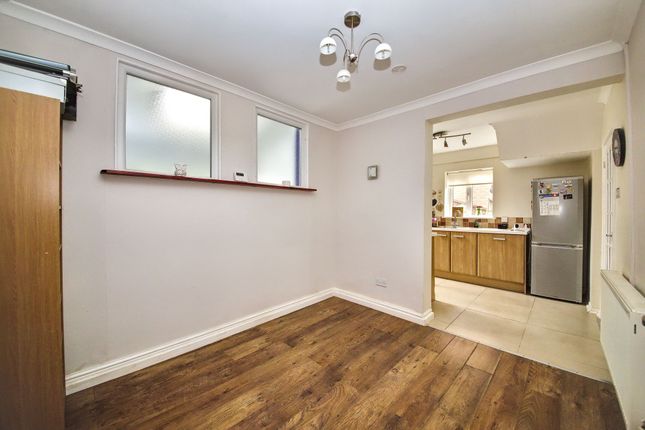 14 Edgewood, Wigan photo 3