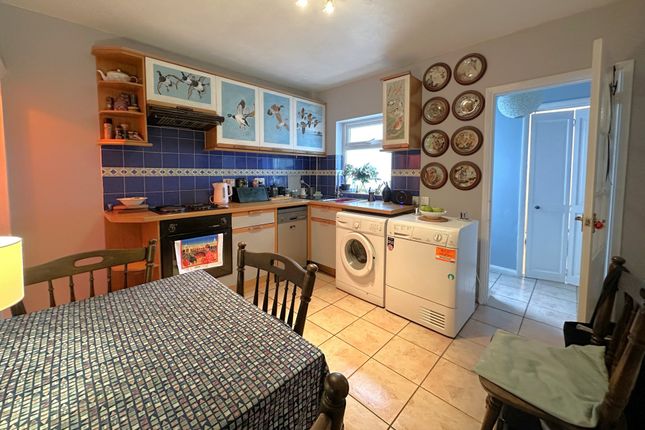 13, Belmont, Deal photo 4