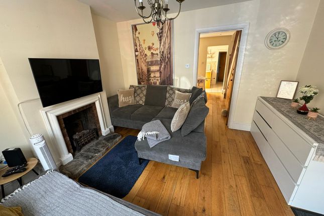 Thumbnail Terraced house for sale in Bridgewater Terrace, Windsor, Berkshire