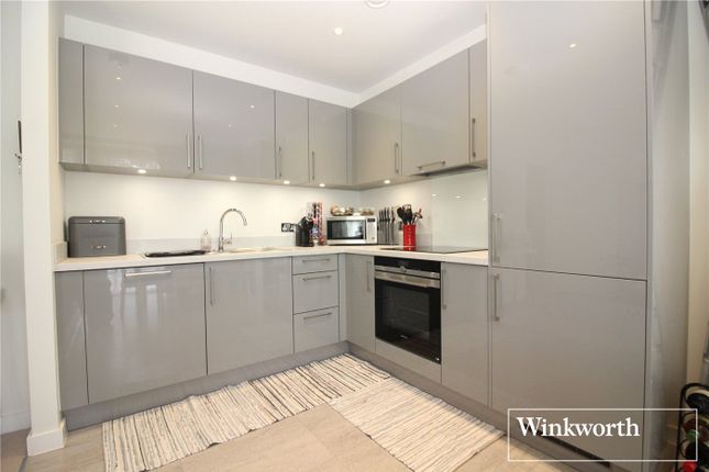 Flat 8, Wesley House,, Station Road, Hertfordshire photo 3