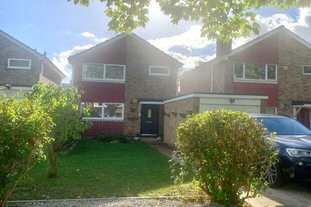 Thumbnail Property to rent in Wheathouse Close, Bedford