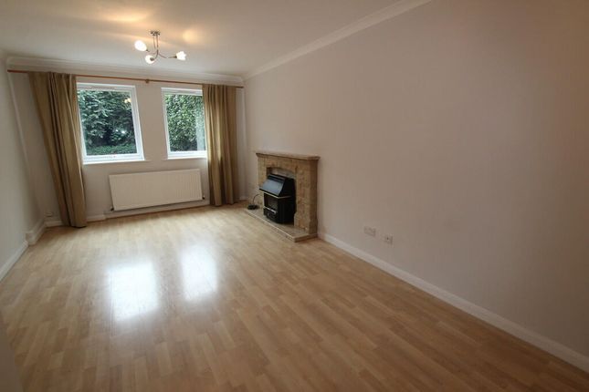 1 Pelham Cottages, Pelham Crescent, Nottingham photo 2