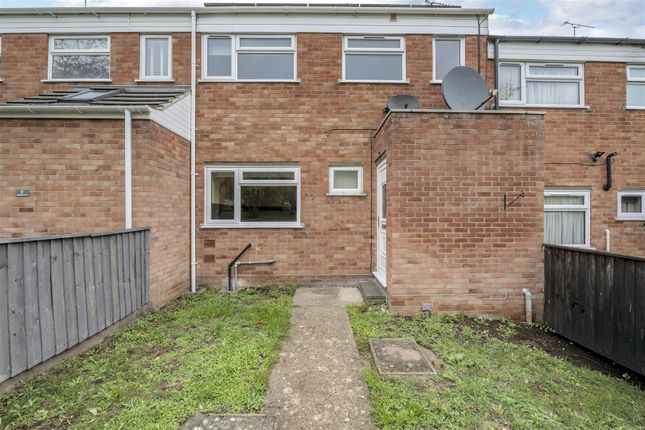 3-bed terraced on Kirkstead Road, Bury St. Edmunds, £220,000