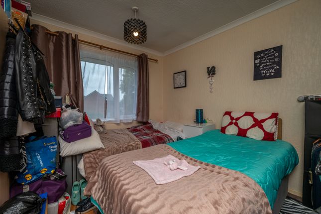 15, Meon Grove, Birmingham photo 4