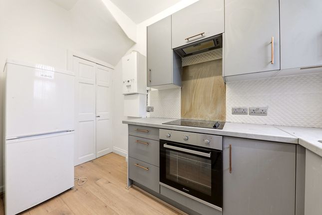 48 Seaforth Road, Leeds photo 5