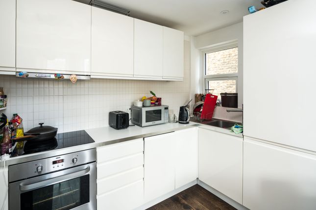 Flat for sale in Bushey Hill Road, London