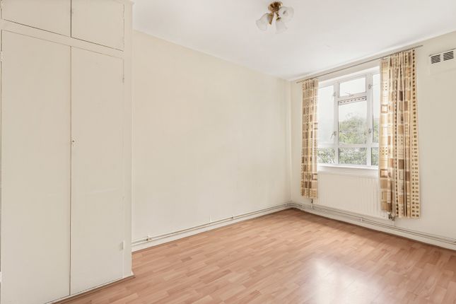 Flat 25, Hector House,, Old Bethnal Green Road, London photo 4