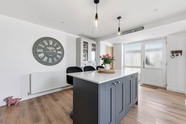 214, Spring Lane, Nottingham photo 4