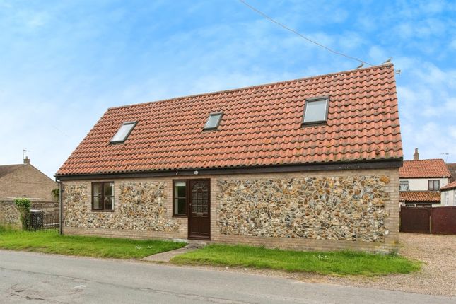 Thumbnail Barn conversion to rent in Back Street, Lakenheath, Brandon