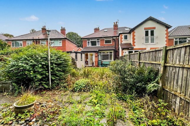 41 Poppythorn Lane, Manchester photo 4
