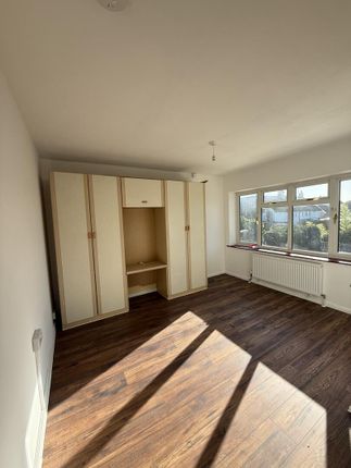3, Chattern Hill, Ashford photo 5