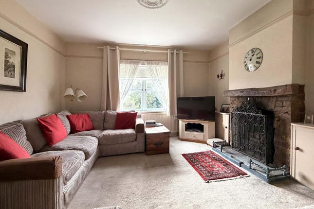 3 Northfield Cottages, Lombard Street, Dartford photo 3