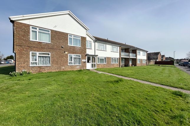 Thumbnail Flat for sale in Normandale, Bexhill On Sea