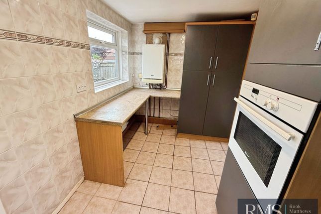 8, Woodlands Park Villas, Newcastle Upon Tyne photo 5