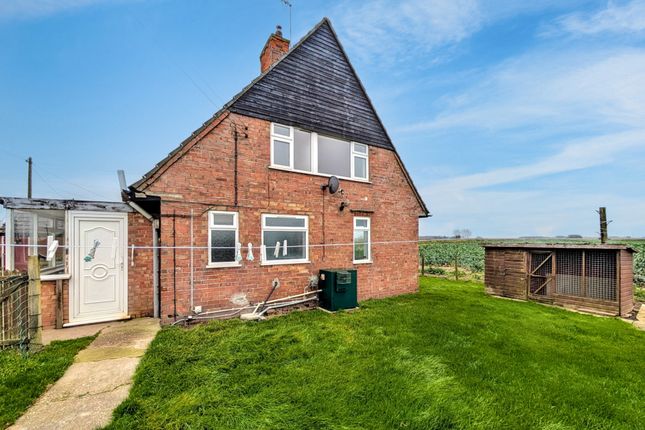 4, Dovecote Farm, Skegness photo 3