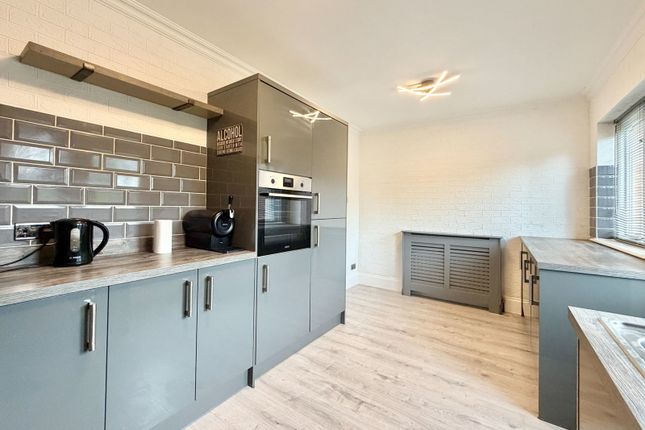 37, Avonside Drive, Denny photo 3