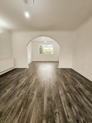 244 Sandringham Road, Doncaster photo 3