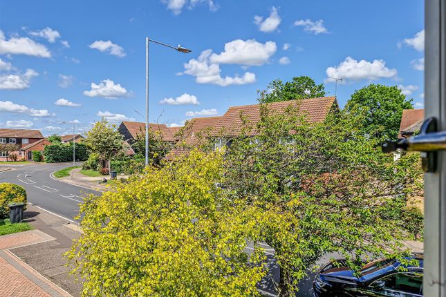 Link-detached house for sale in Green Lane, Eastwood, Leigh-On-Sea