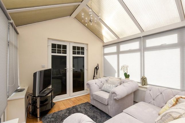 17, Kingsdale Avenue, Ilkley photo 4