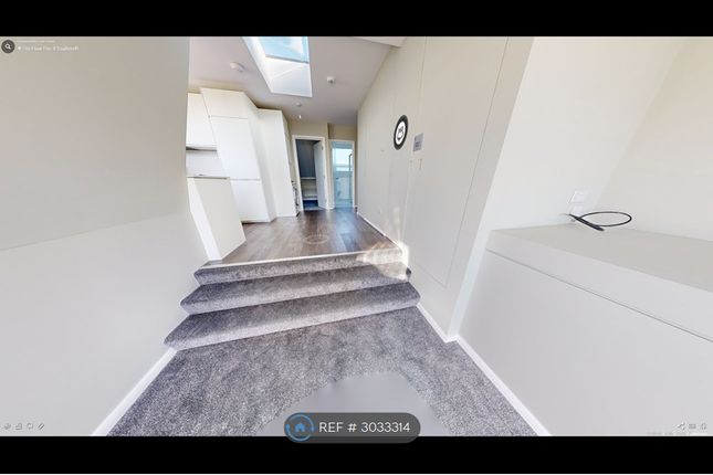 Southcroft Road, Nd Floor Flat, London photo 3