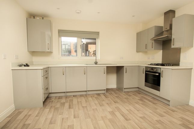 22, Juniper Grove, Wellingborough photo 2