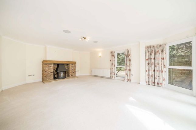 5, Eversley Park, London photo 2