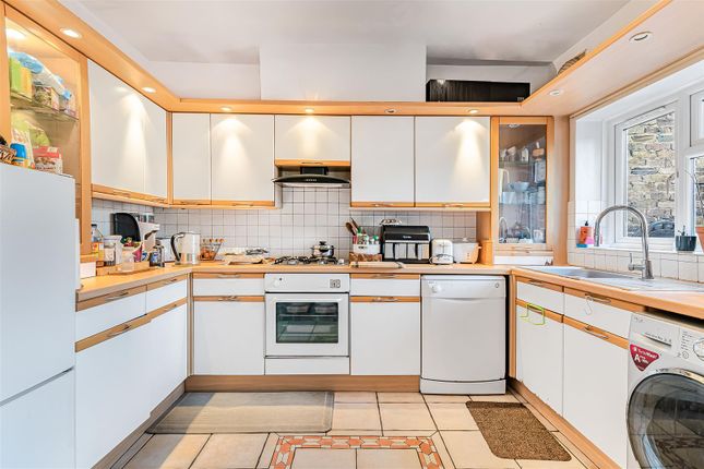 13, Grosvenor Road, London photo 4