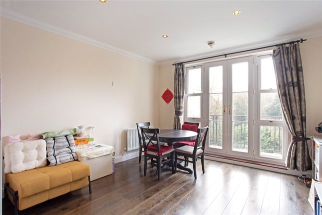 Flat for sale in Chapman Square, London