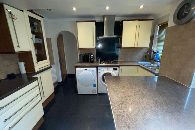 Semi-detached house for sale in Hunston Close, Luton