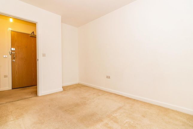 Ivy Graham Close, Manchester photo 4