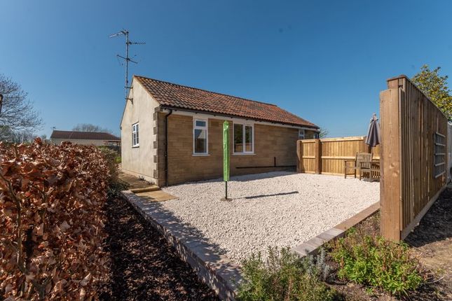Bungalow to rent in East Lambrook, South Petherton
