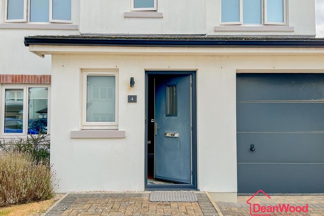 4 Cairn Drive, Slieau Whallian View, Peel photo 2