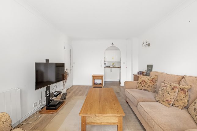 Flat 15, Home Coppice House, Bromley photo 4