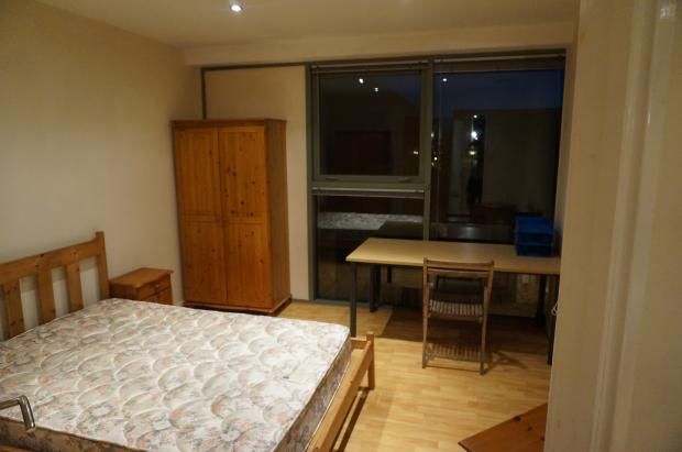Flat to rent in Raleigh Square, Nottingham, Nottingham